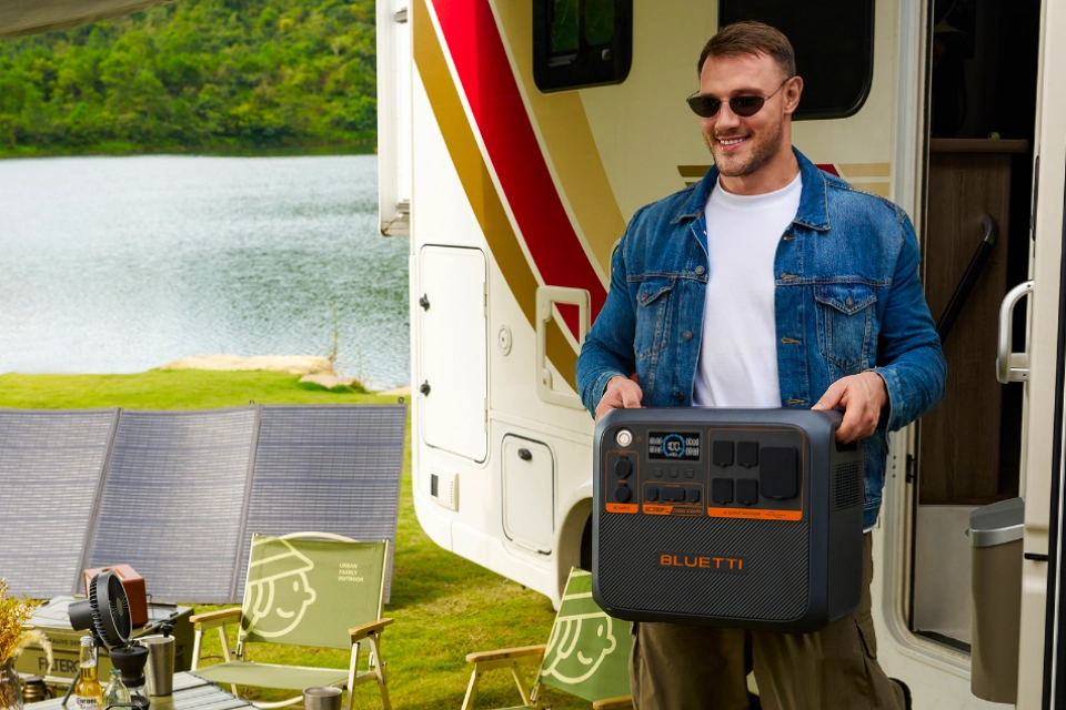BLUETTI AC180P stacja zasilania do kampera