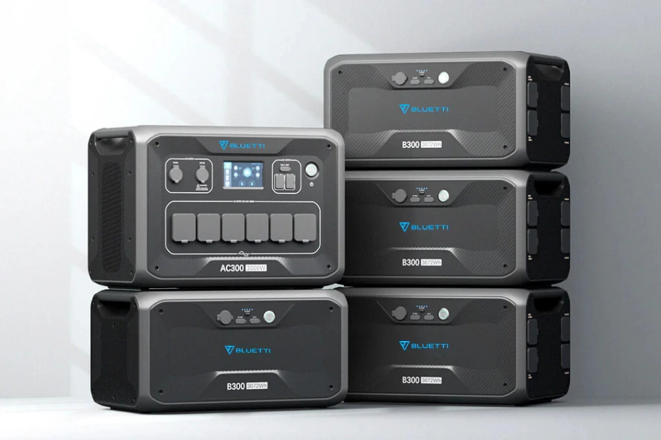 Falownik BLUETTI AC300 + Bateria B300