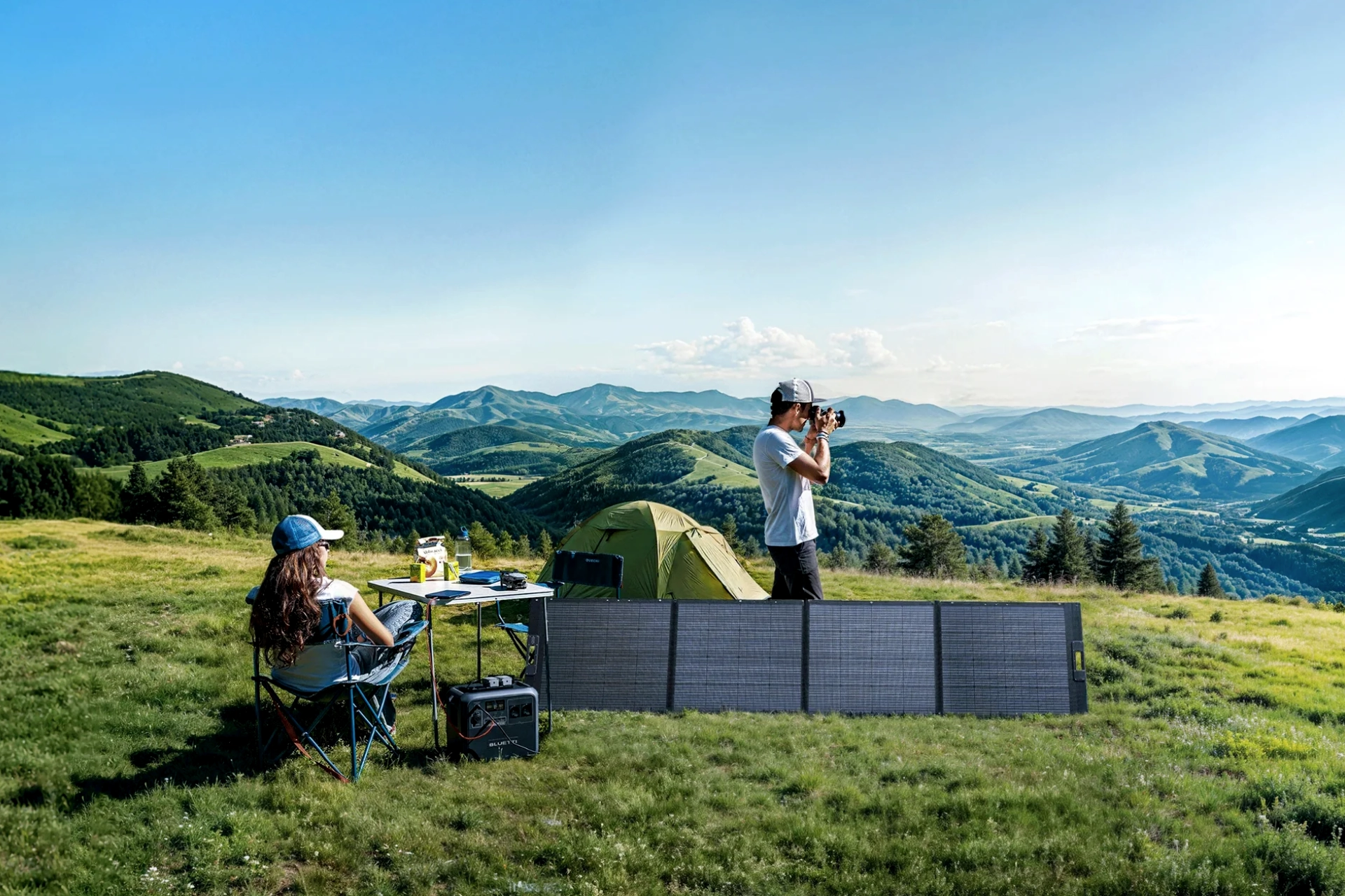 Przenośne panele słoneczne BLUETTI camping